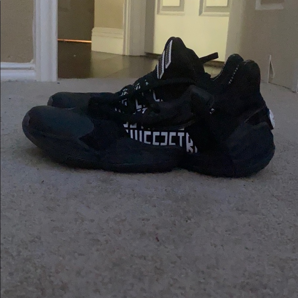 adidas James Harden Vol.4 basketball shoes